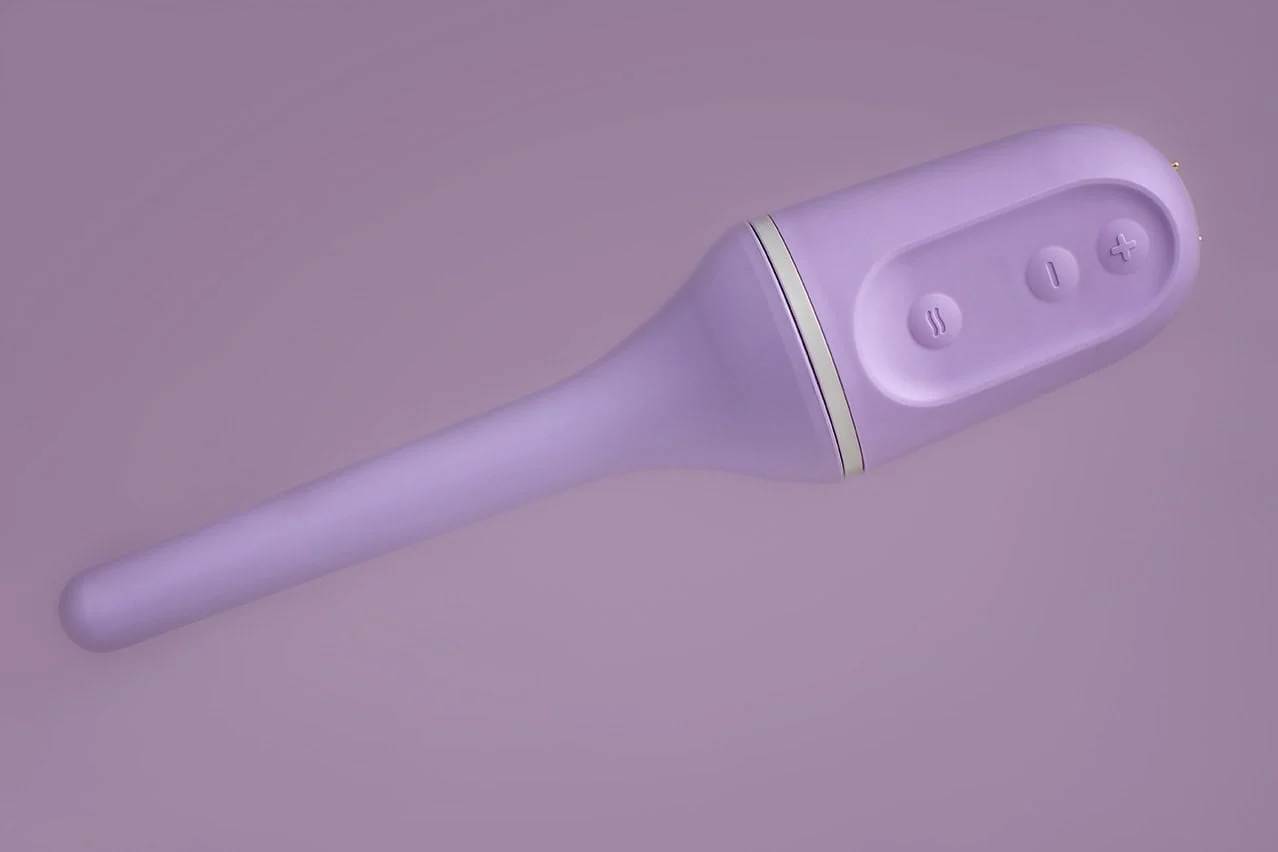 Milli-product-shot-against-purple